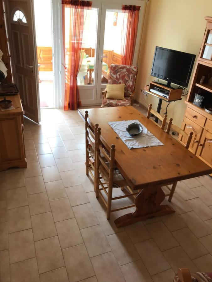 Charme Et Simplicite De Ce Nouveau Bien Empuriabrava Exterior photo
